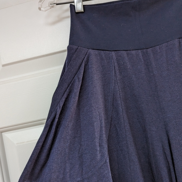 Anne Mulaire Bamboo Culottes with Leg Slit - Picture 2 of 7